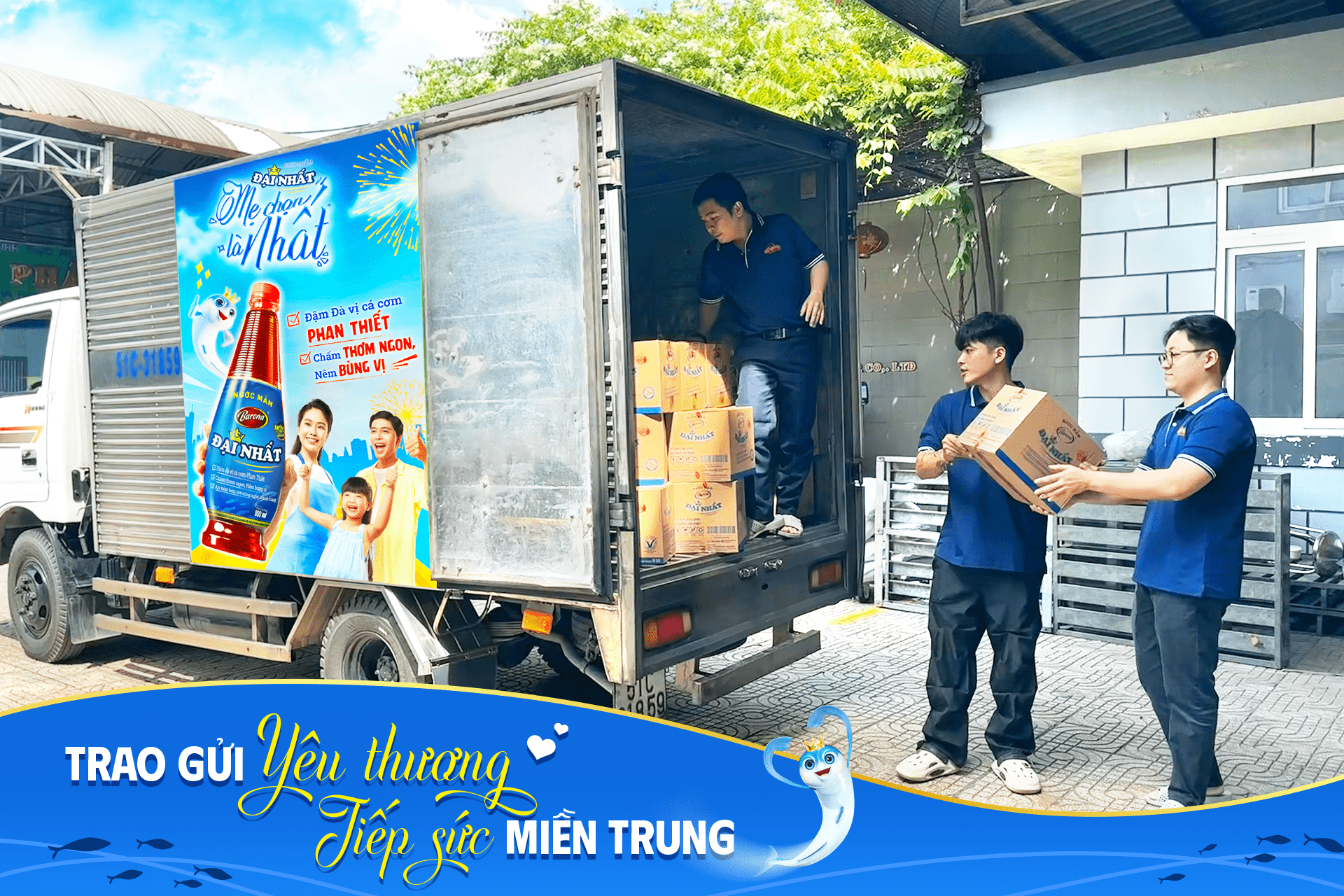 NAM PHƯƠNG FOOD TRAO GỬI YÊU THƯƠNG, TIẾP SỨC MIỀN TRUNG